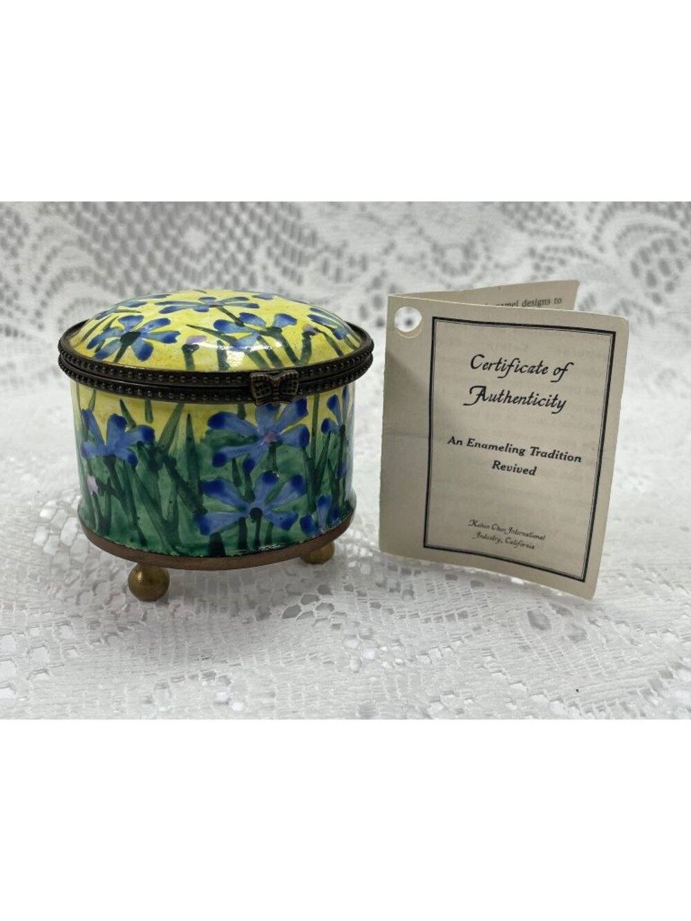 Kelvin Chen 2002 Trinket Box Stamp Holder No. 523 Great Condition Handmade